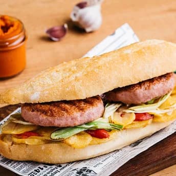 Hamburguesa completa (en pan de barra)