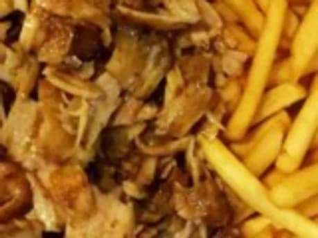 39. Kebab en plato ternera, pollo o mixto
