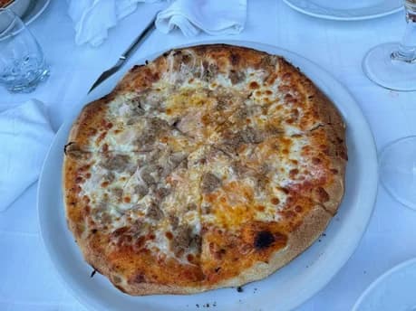 Pizza Tonno