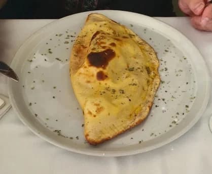 Pizza Calzone 4 quesos