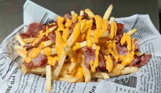 Patatas queso y Bacón