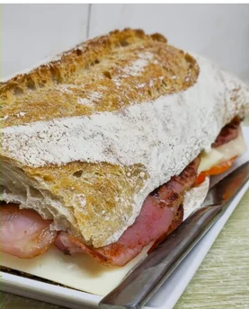 Bocata Trifásico