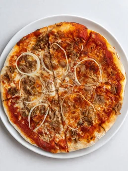 2- Pizza tonno