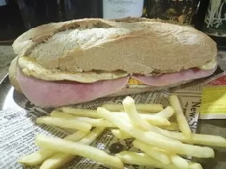 Bocata de Polo con ovo