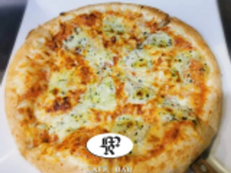 4- Pizza 4 quesos