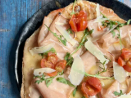 Pizza Jamón y Queso